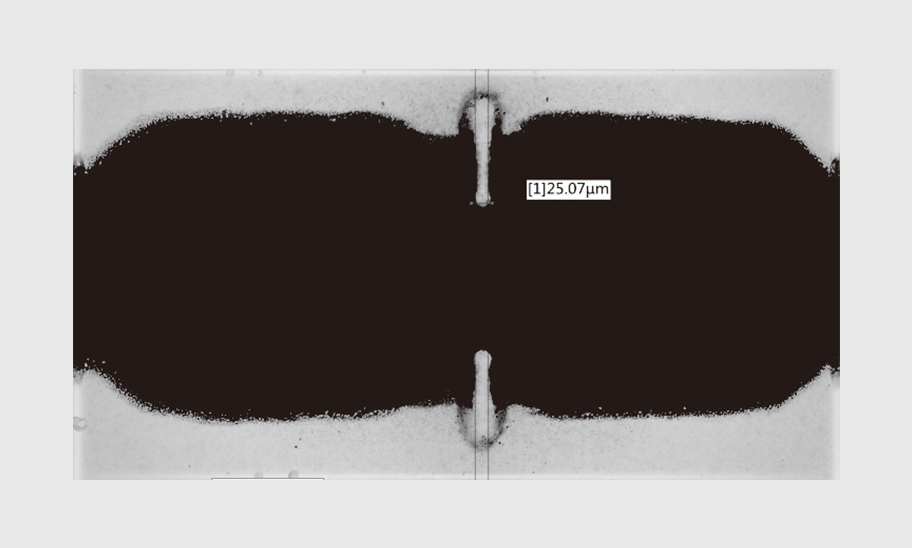 紫外-刀口宽度-25μm.jpg