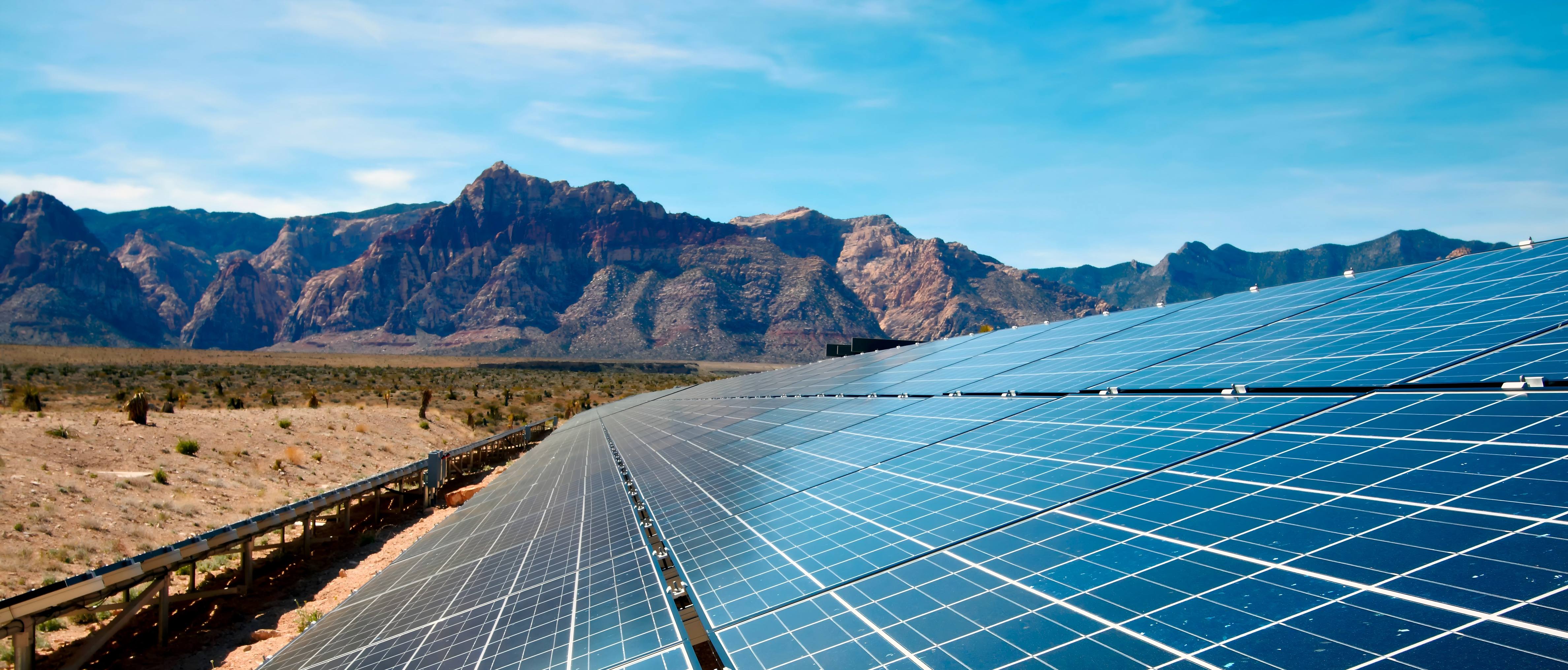 首页 四大应用领域 - 新能源行业.jpg